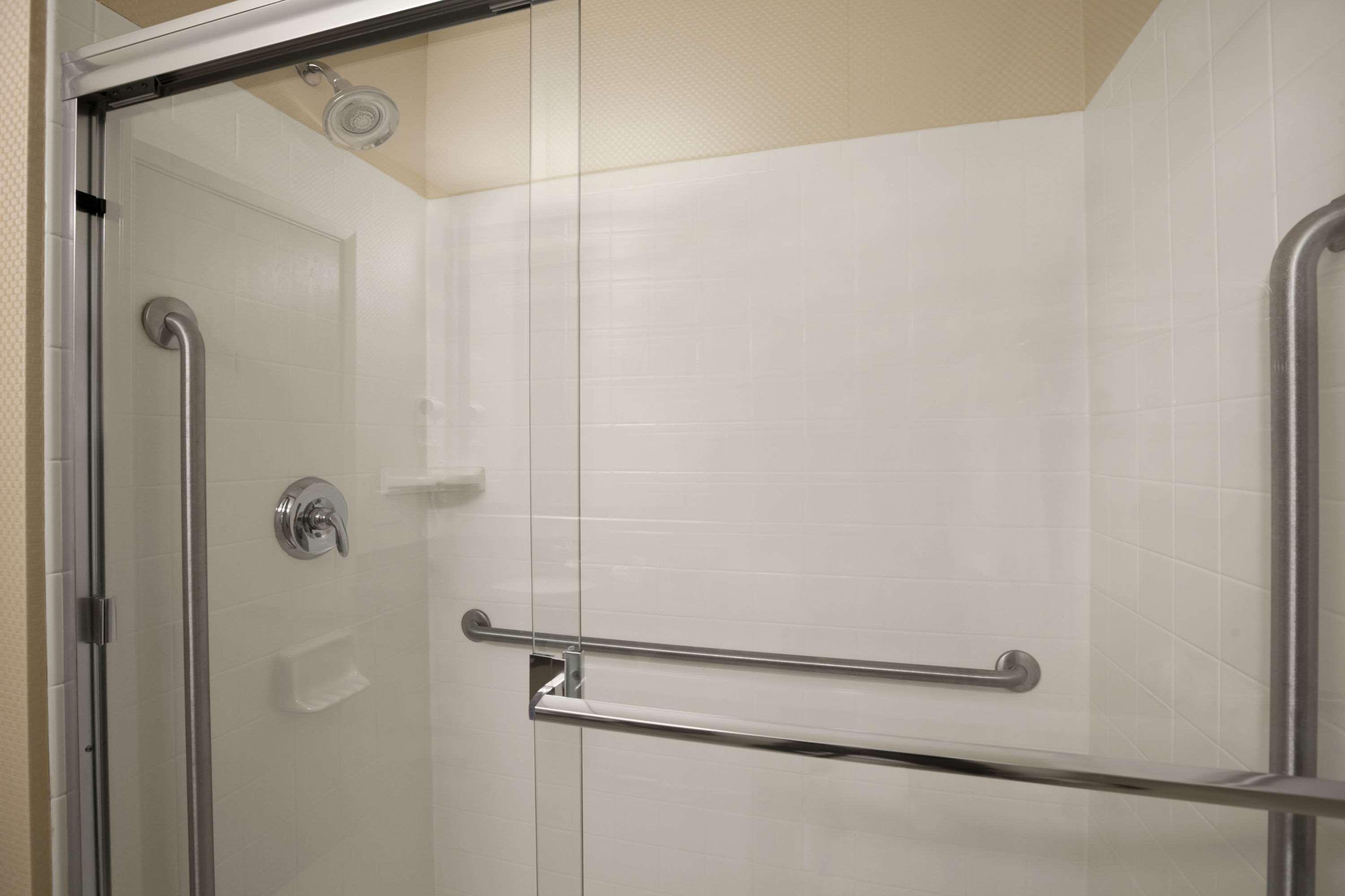Days Inn & Suites By Wyndham Winnipeg Airport Manitoba Экстерьер фото